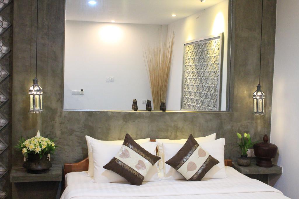 Fancy Boutique Villa Hotel Siem Reap Exterior photo