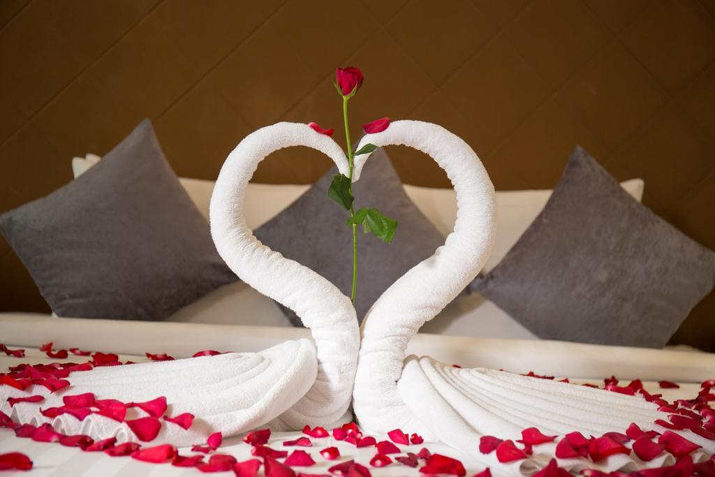 Fancy Boutique Villa Hotel Siem Reap Exterior photo
