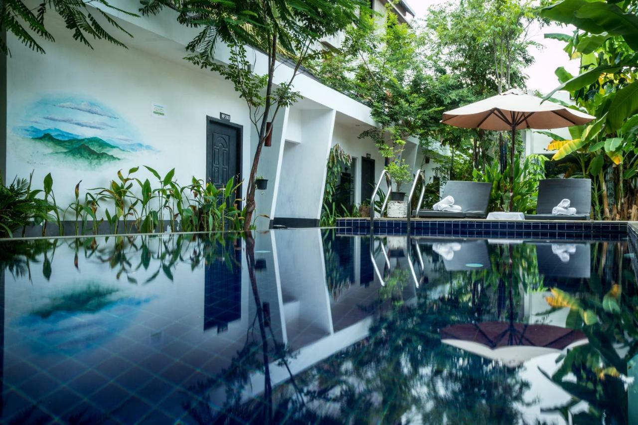 Fancy Boutique Villa Hotel Siem Reap Exterior photo
