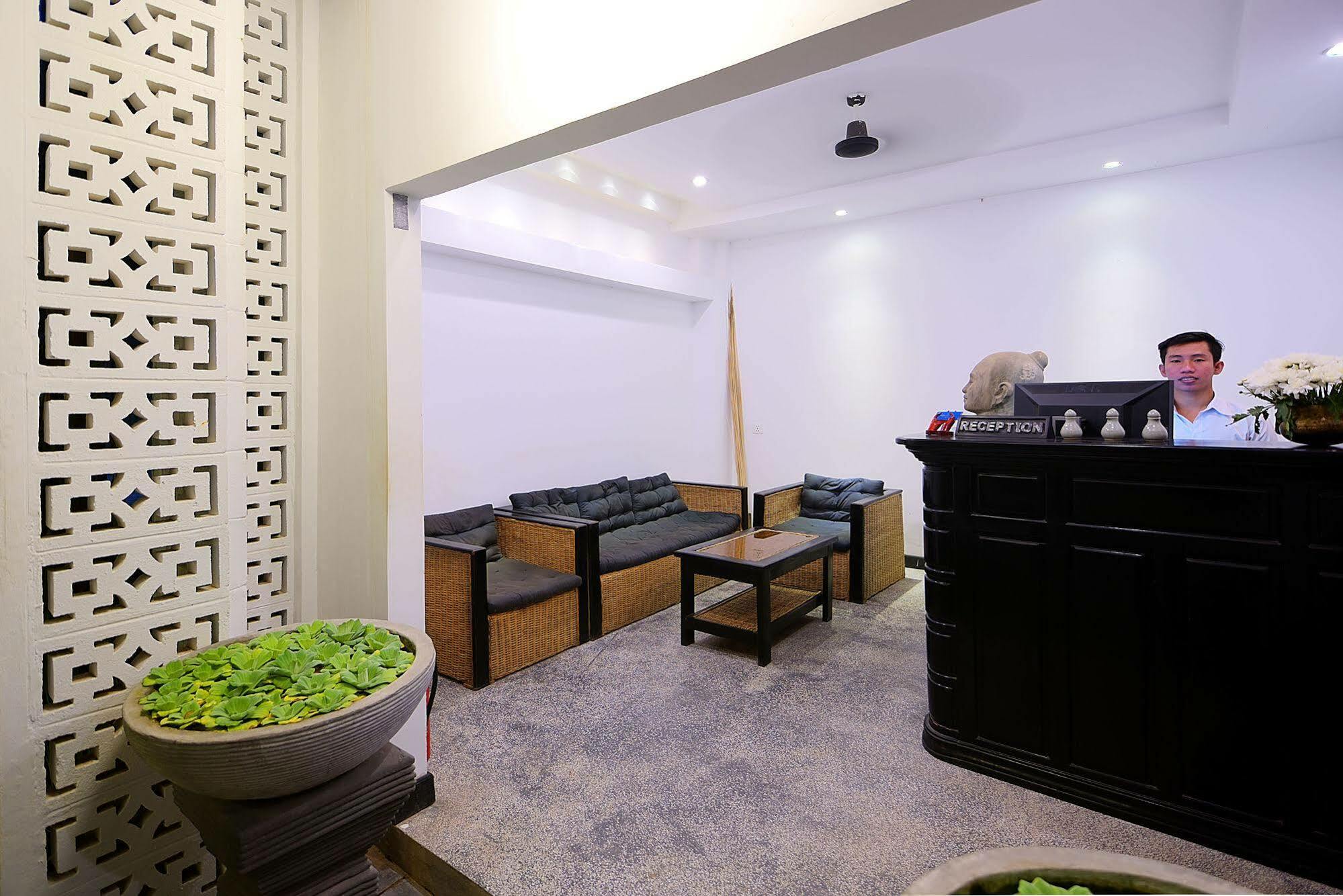 Fancy Boutique Villa Hotel Siem Reap Exterior photo